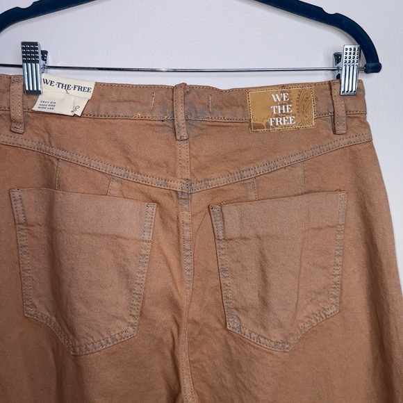 Curvy Gia High-Rise Wide Leg Jeans | We the Free | Size 28 - Picture 7 of 7